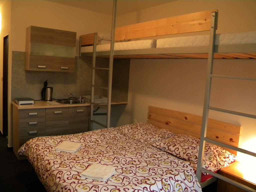 Penzion A Apartmany Skipark Hrabesice Krasne Exterior foto