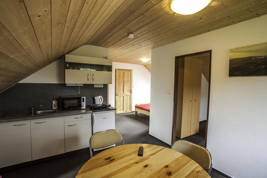 Penzion A Apartmany Skipark Hrabesice Krasne Exterior foto