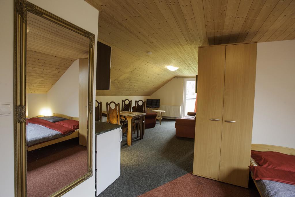 Penzion A Apartmany Skipark Hrabesice Krasne Exterior foto